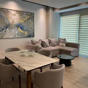 En Lobby33 Apartment